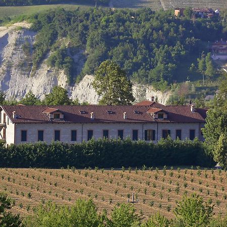 Tenuta Larenzania Dogliani Buitenkant foto