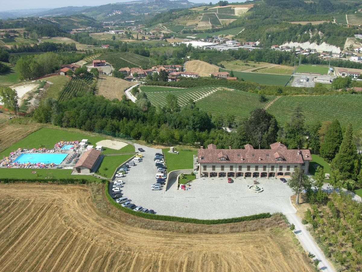 Tenuta Larenzania Dogliani Buitenkant foto